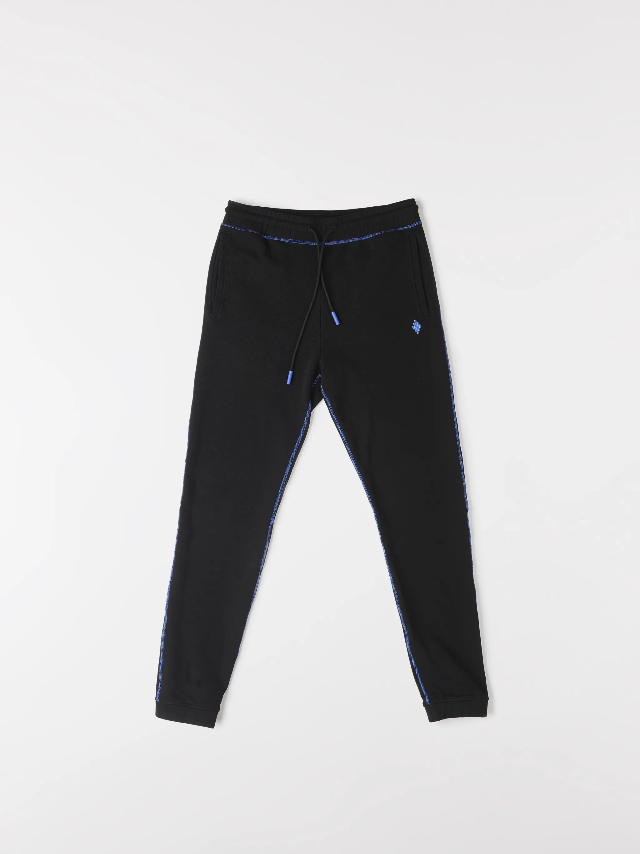 Black cotton Cross contrasting-trim track pants from Marcelo Burlon County of Milan featuring embroidered logo to the front, embroidered logo to the rear, contrasting trim, elasticated ankles, elasticated waistband, tapered design, two side slit pockets and rear welt pocket.