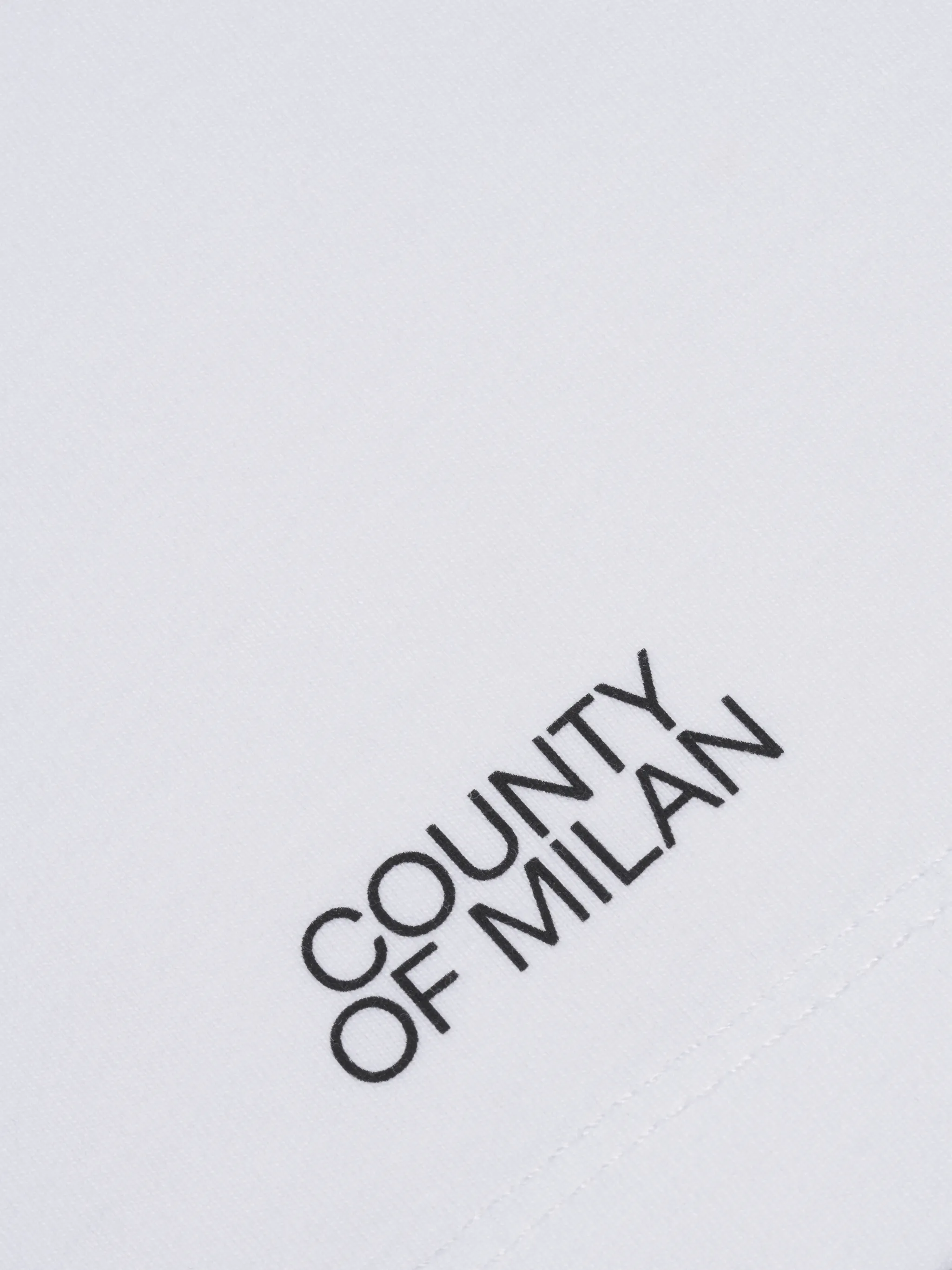 White cotton-blend logo-print T-shirt from MARCELO BURLON COUNTY OF MILAN featuring crew neck and logo print at the chest.