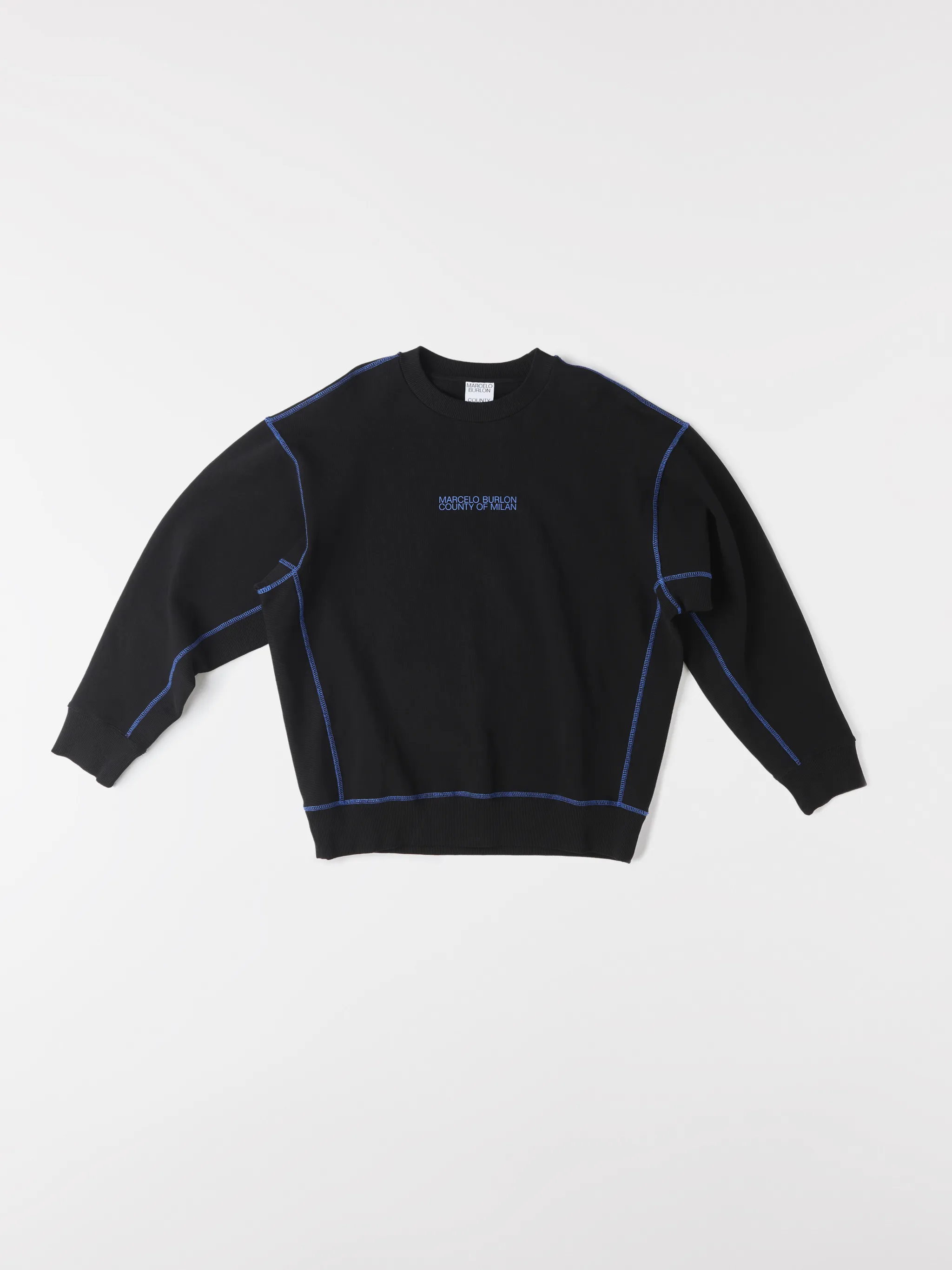 Black cotton Mad Face crew-neck sweatshirt from Marcelo Burlon County of Milan featuring logo print at the chest, graphic print to the rear, contrasting trim, crew neck, long sleeves and straight hem.
