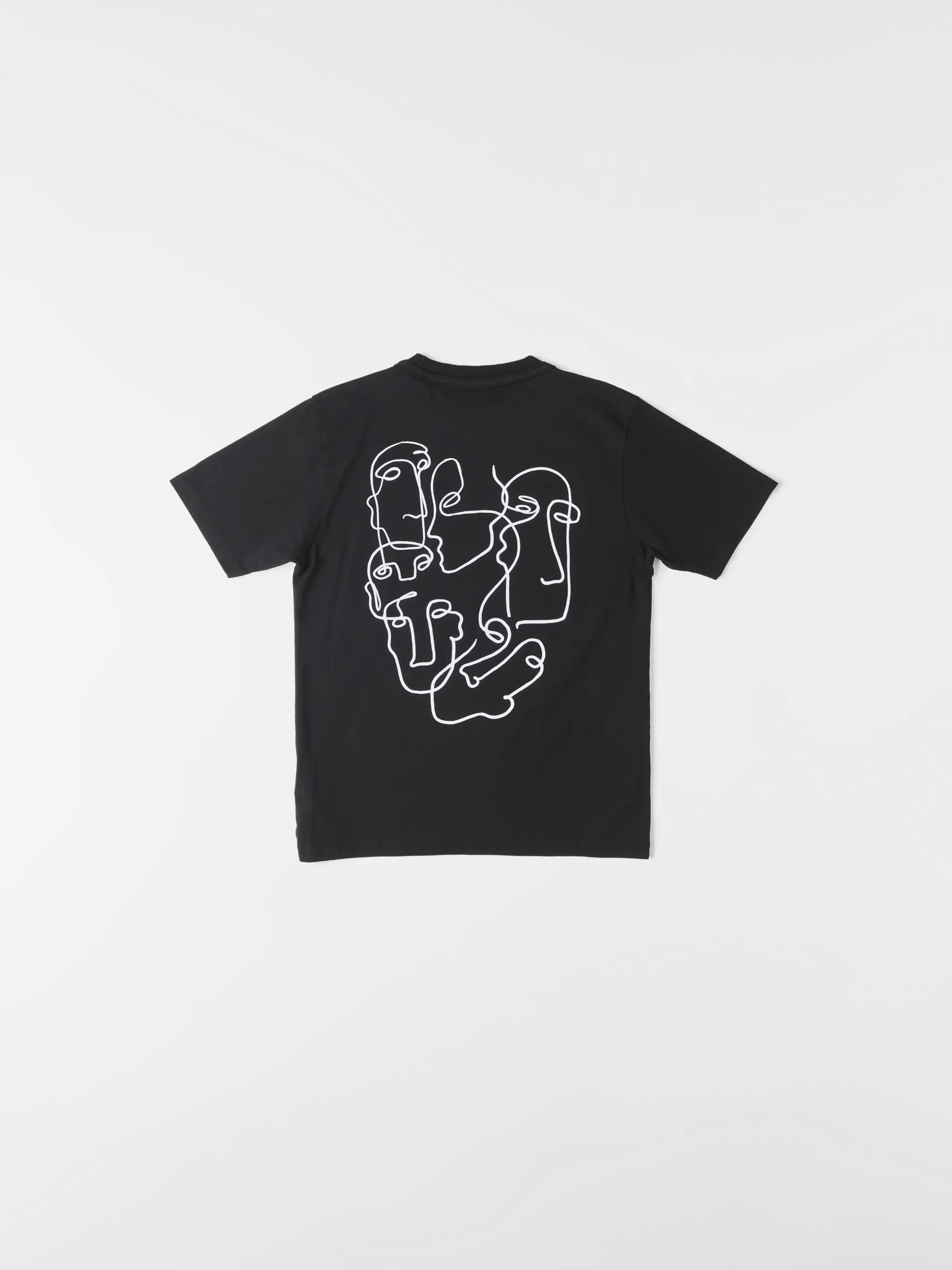 Black cotton Faces crew-neck T-shirt from Marcelo Burlon County of Milan featuring logo print to the front, graphic print to the rear, crew neck, short sleeves and straight hem.