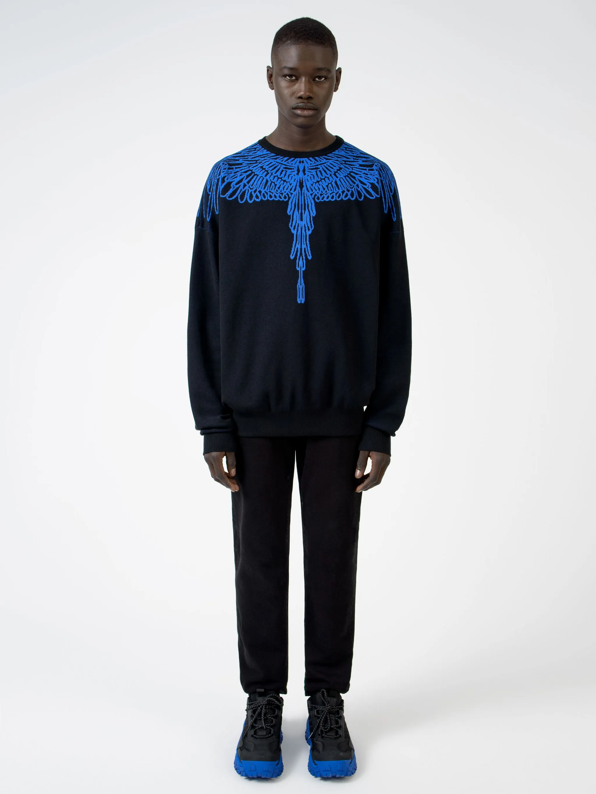 Black/royal blue cotton-blend Pictorial Wings jacquard jumper from Marcelo Burlon County of Milan featuring jacquard logo motif, knitted construction, crew neck, long sleeves and straight hem.