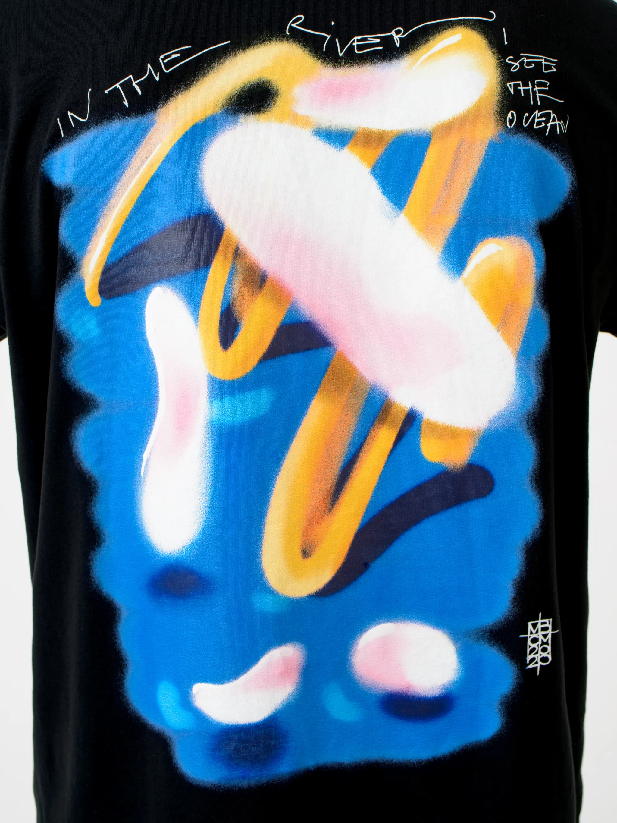 Black cotton Psych Clouds print T-shirt from Marcelo Burlon County of Milan featuring logo print at the chest, crew neck and short sleeves.