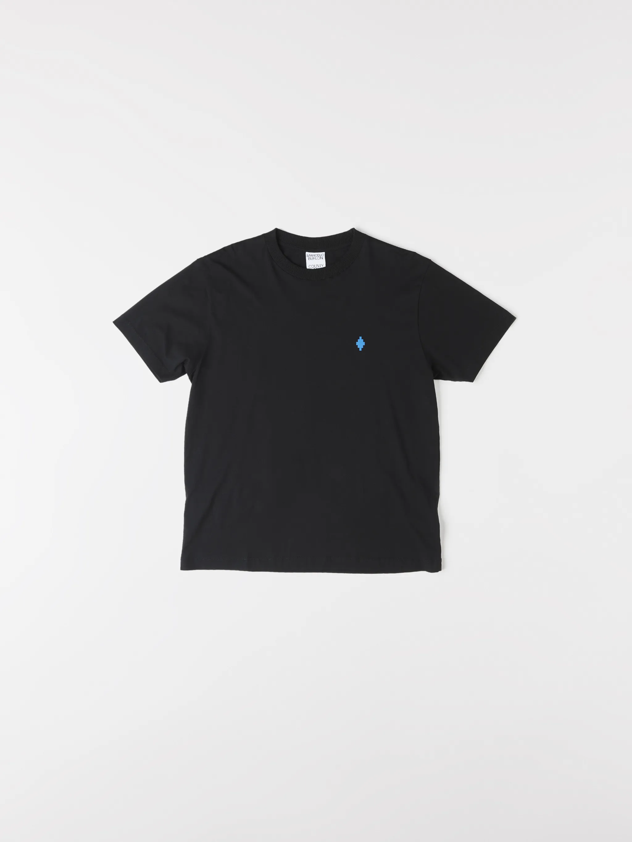 Black cotton Psych Clouds print T-shirt from Marcelo Burlon County of Milan featuring logo print at the chest, crew neck and short sleeves.