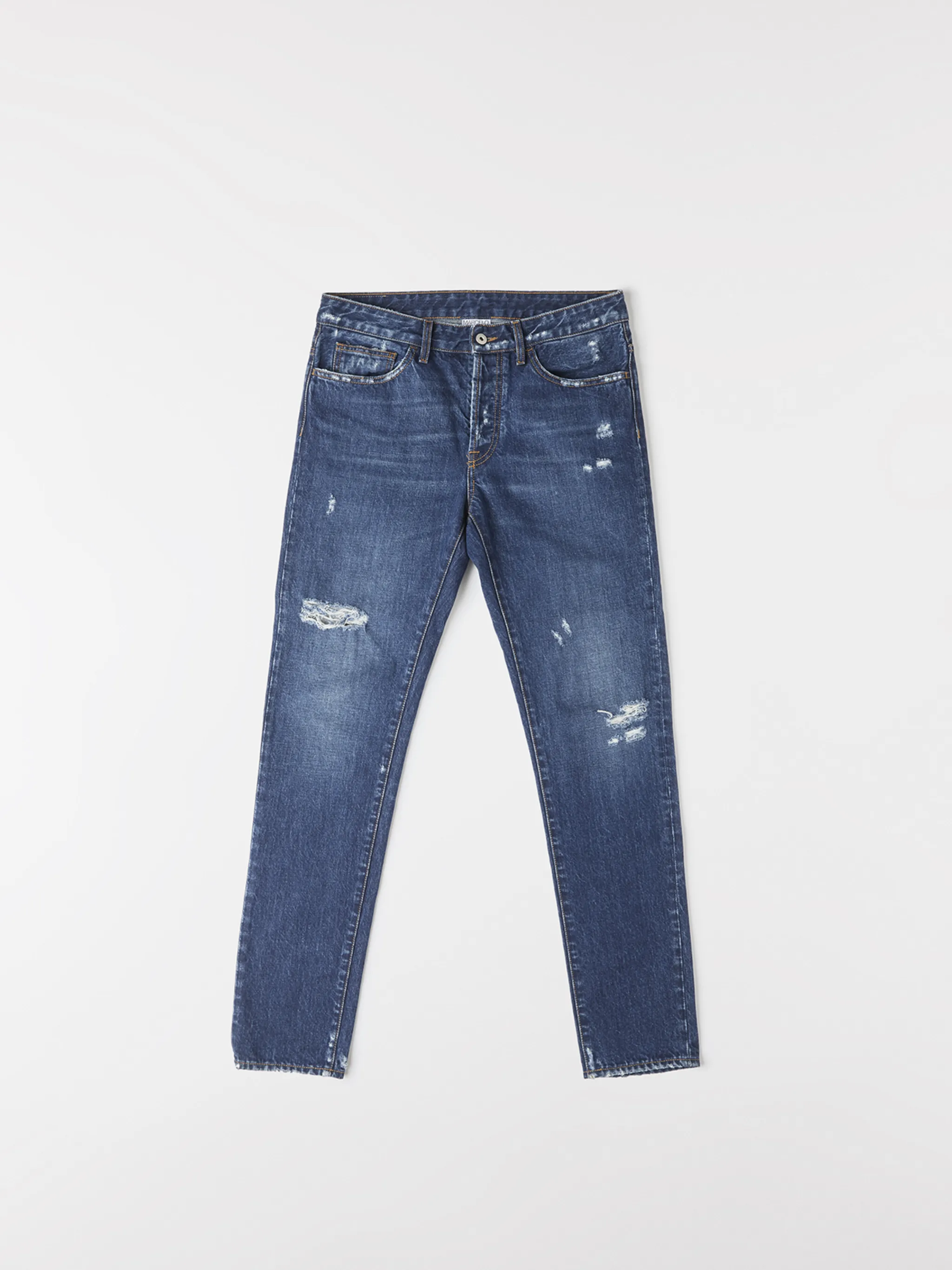 Indigo-blue cotton Wings ripped-detailing slim-fit jeans from Marcelo Burlon County of Milan featuring wings print, logo patch to the rear, ripped detailing, belt loops, mid-rise, front button and zip fastening, slim cut and classic five pockets.