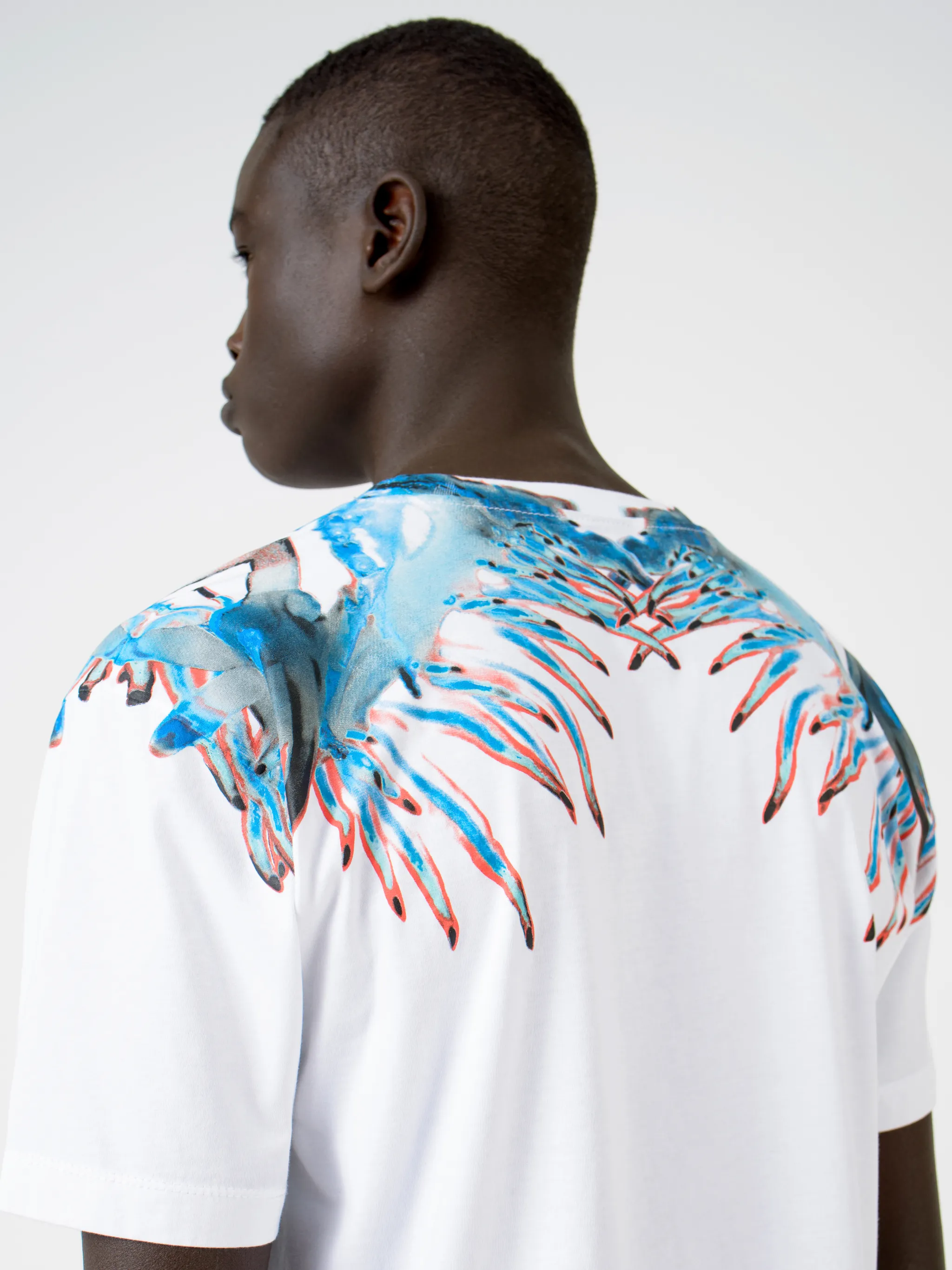 White cotton Sea Snail-print T-shirt from Marcelo Burlon County of Milan featuring graphic print, round neck, short sleeves and straight hem.