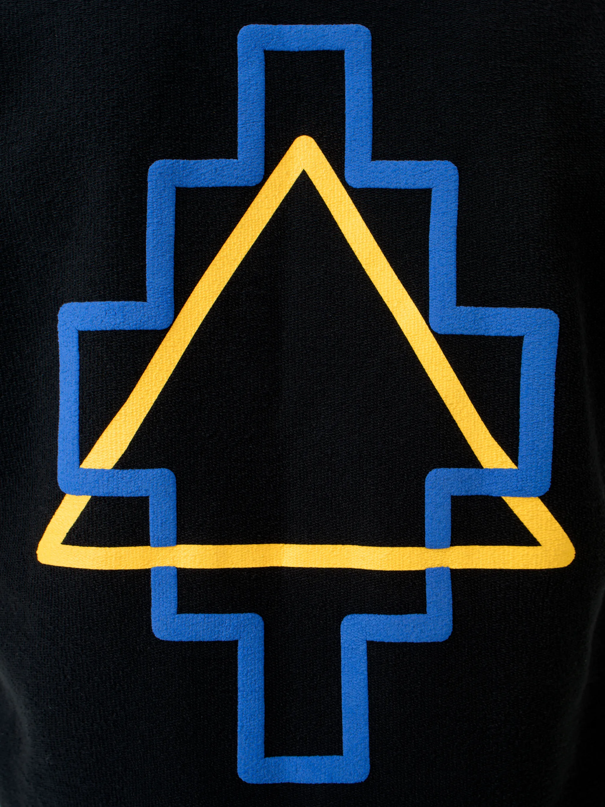 Black cotton Triangl Outline crew-neck jumper from Marcelo Burlon County of Milan featuring logo print at the chest, graphic print to the rear, crew neck, long sleeves and straight hem.