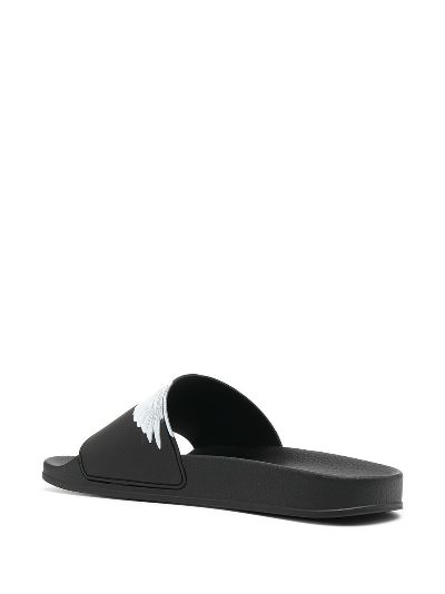 Marcelo burlon hot sale flip flop