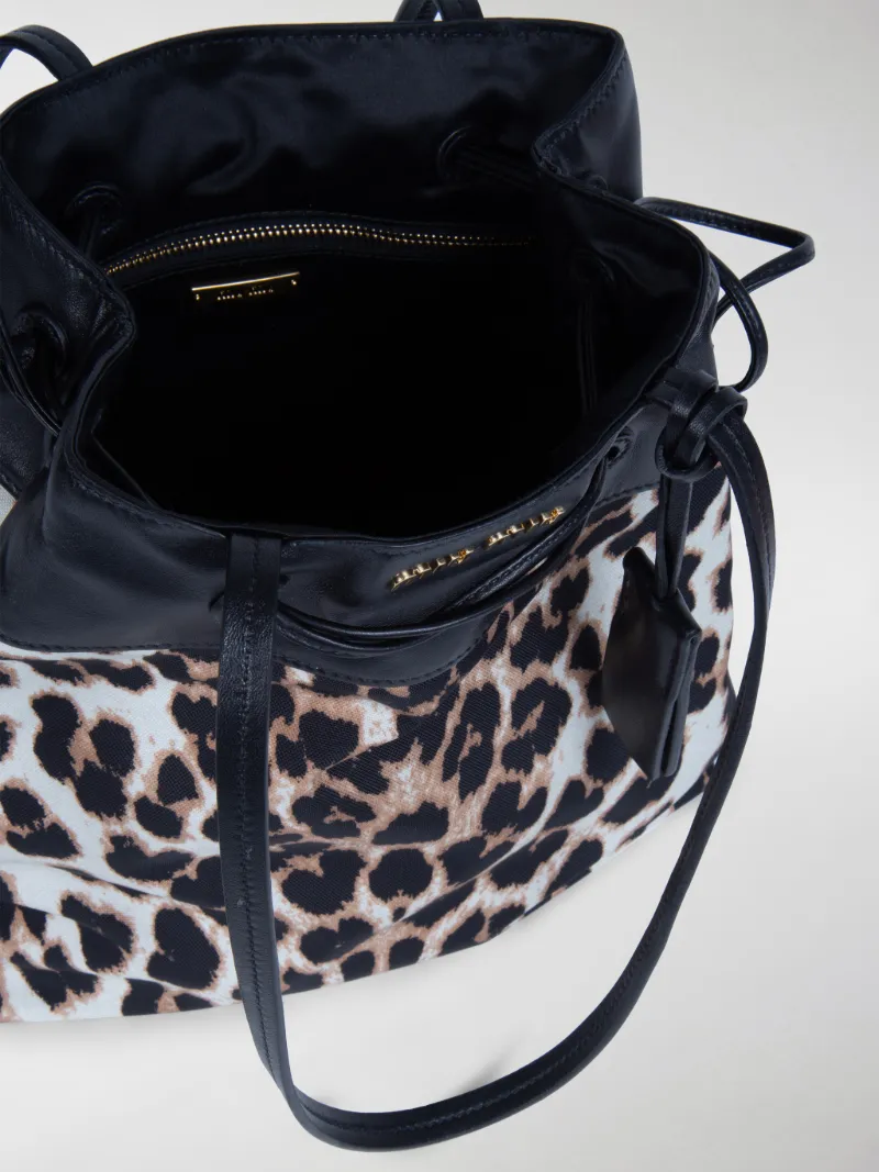 MIU MIU sfilata SS 2022: le BORSE MIU MIU + Belle Paris Fashion Week!