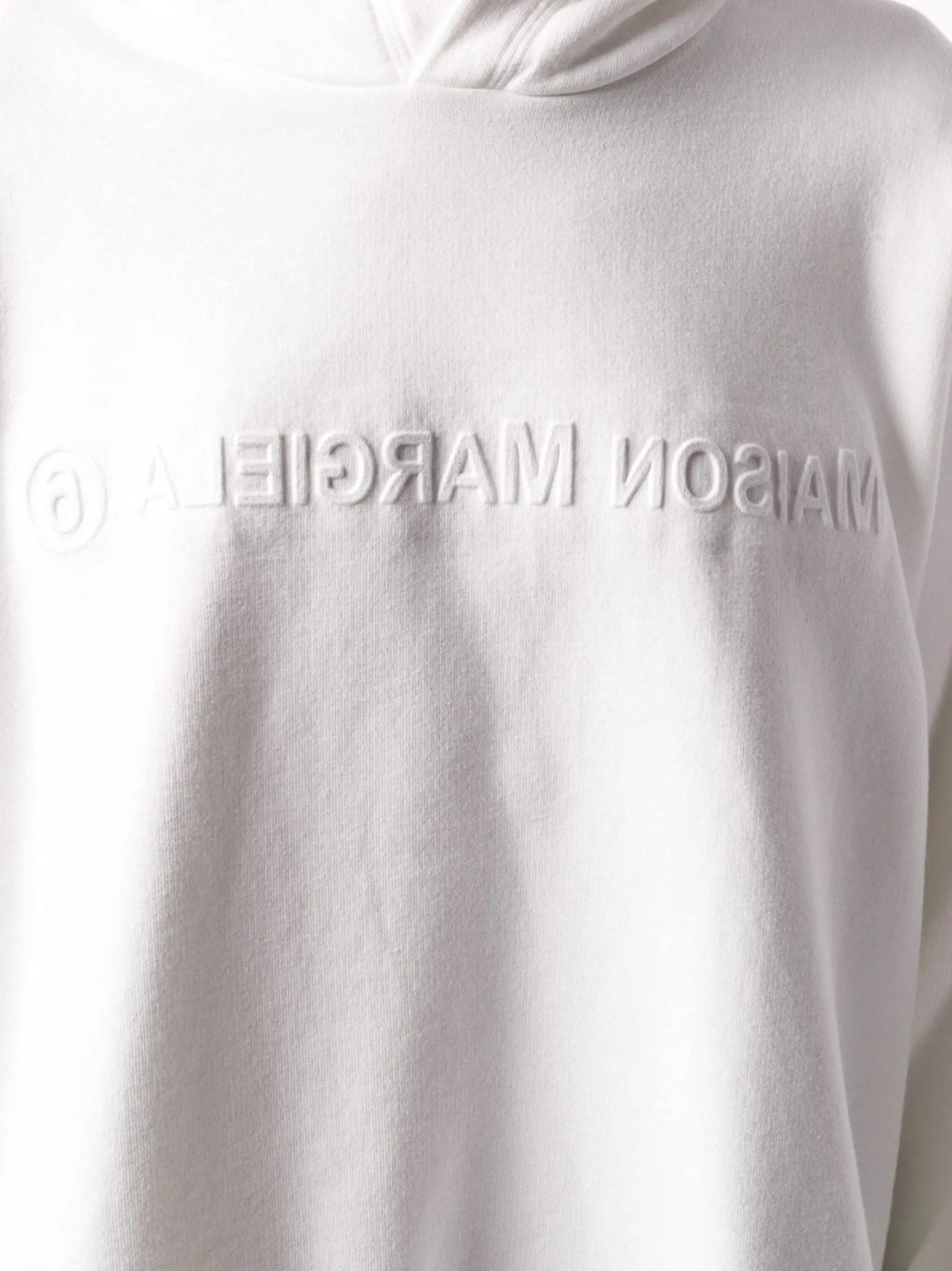 MM6 Maison Margiela Debuts Vibrant FW25 Collection at Pitti