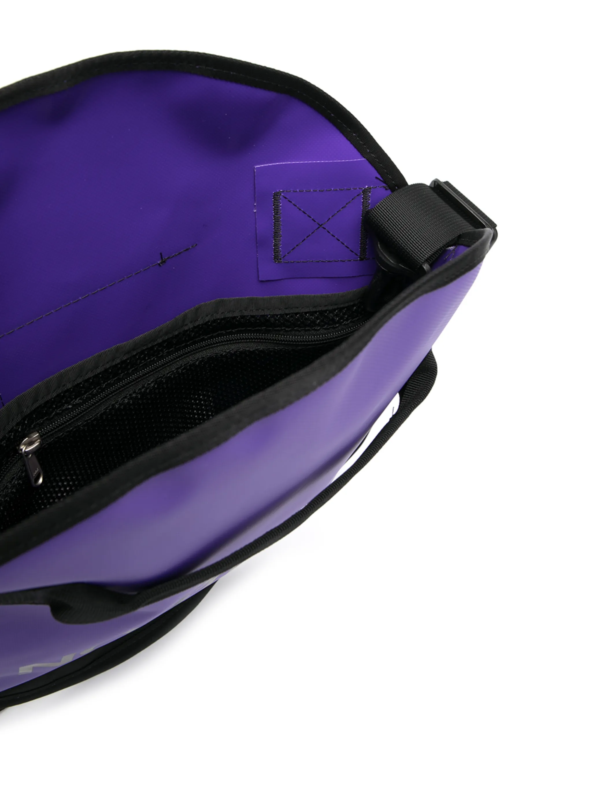 MM6 Maison Margiela x TNF Base Camp clutch bag | Eraldo.com FR 