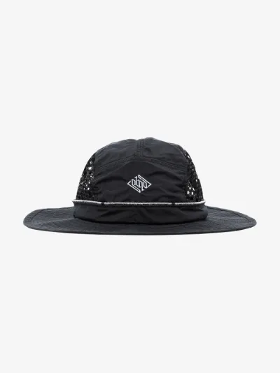 fisherman bucket