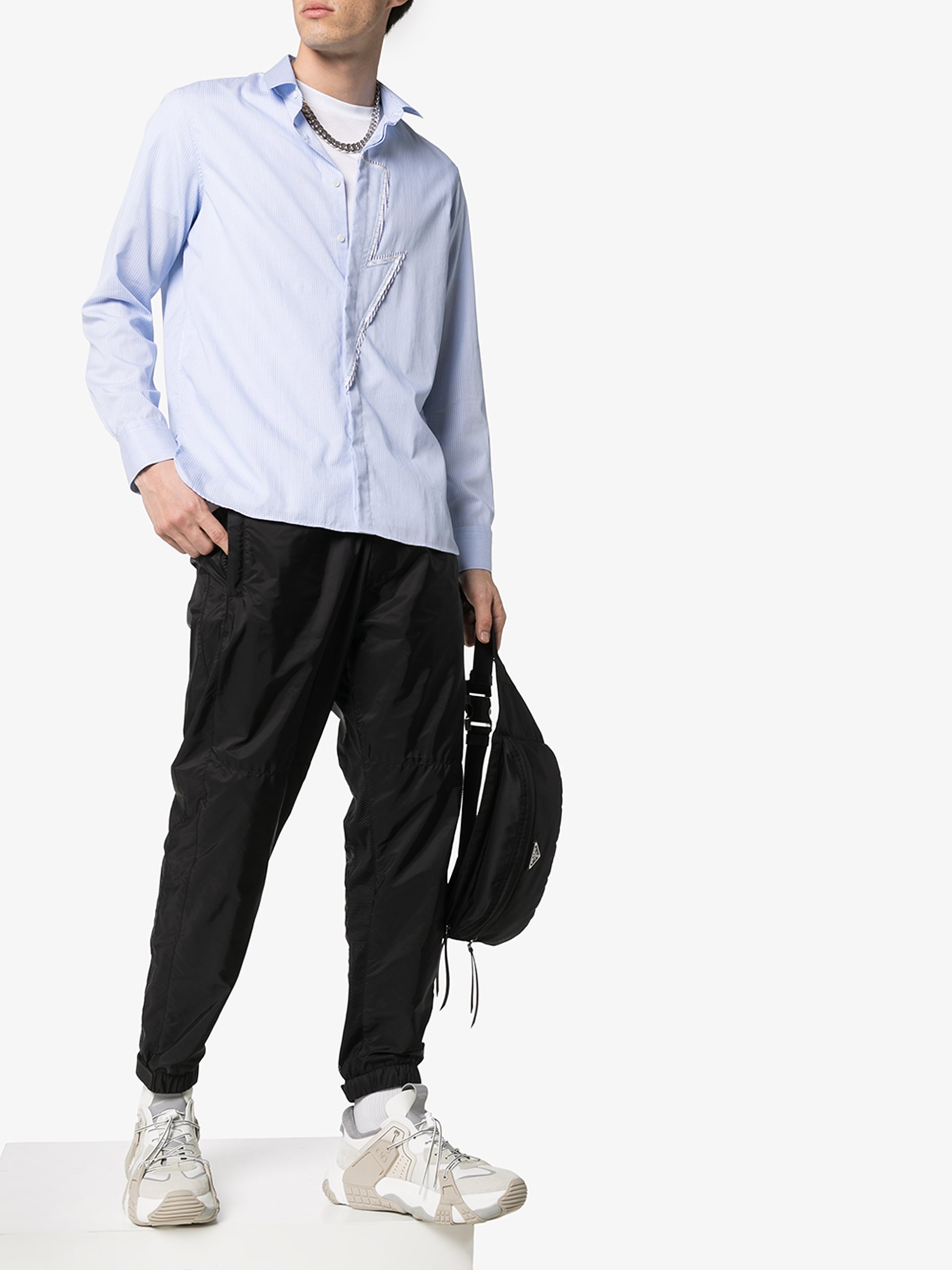 sleeve raglan