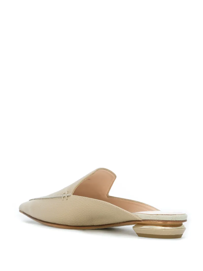 BEYA Flat Mule