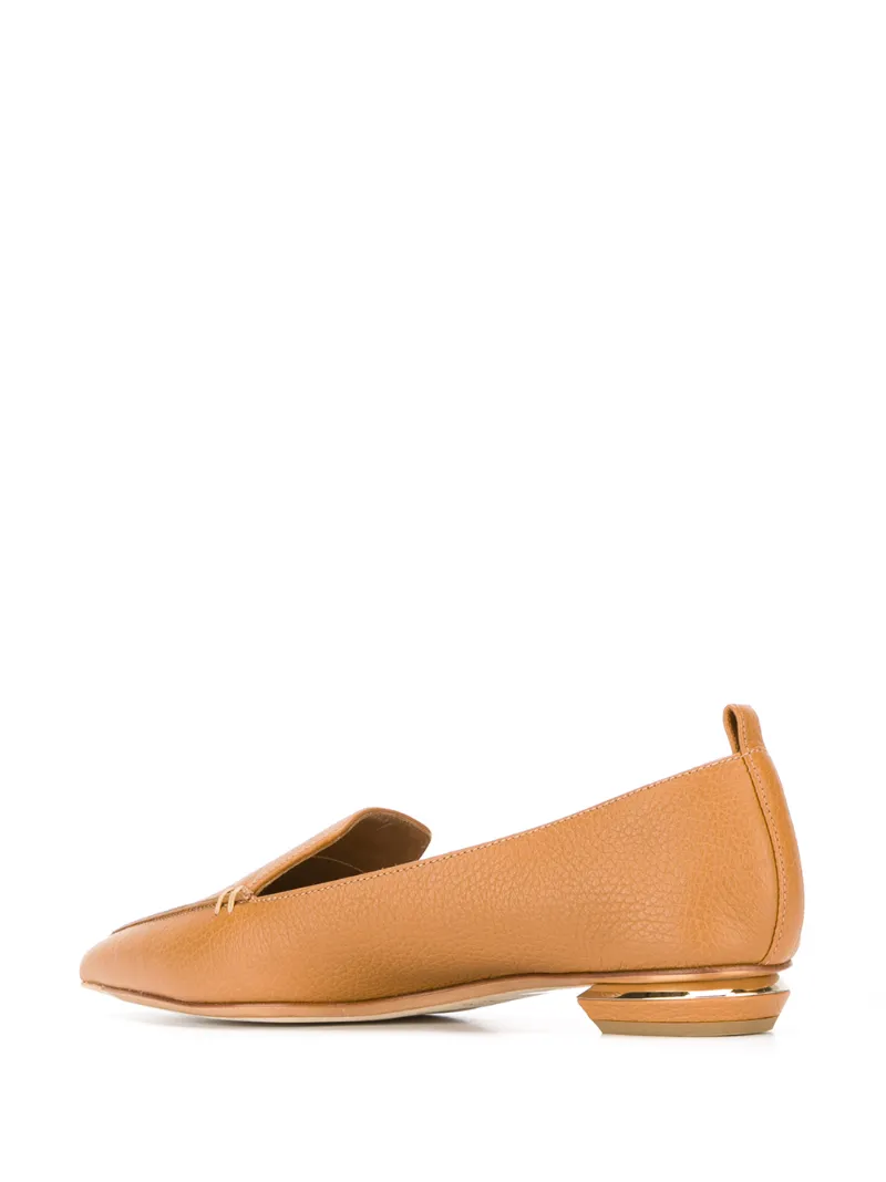 BEYA Loafer
