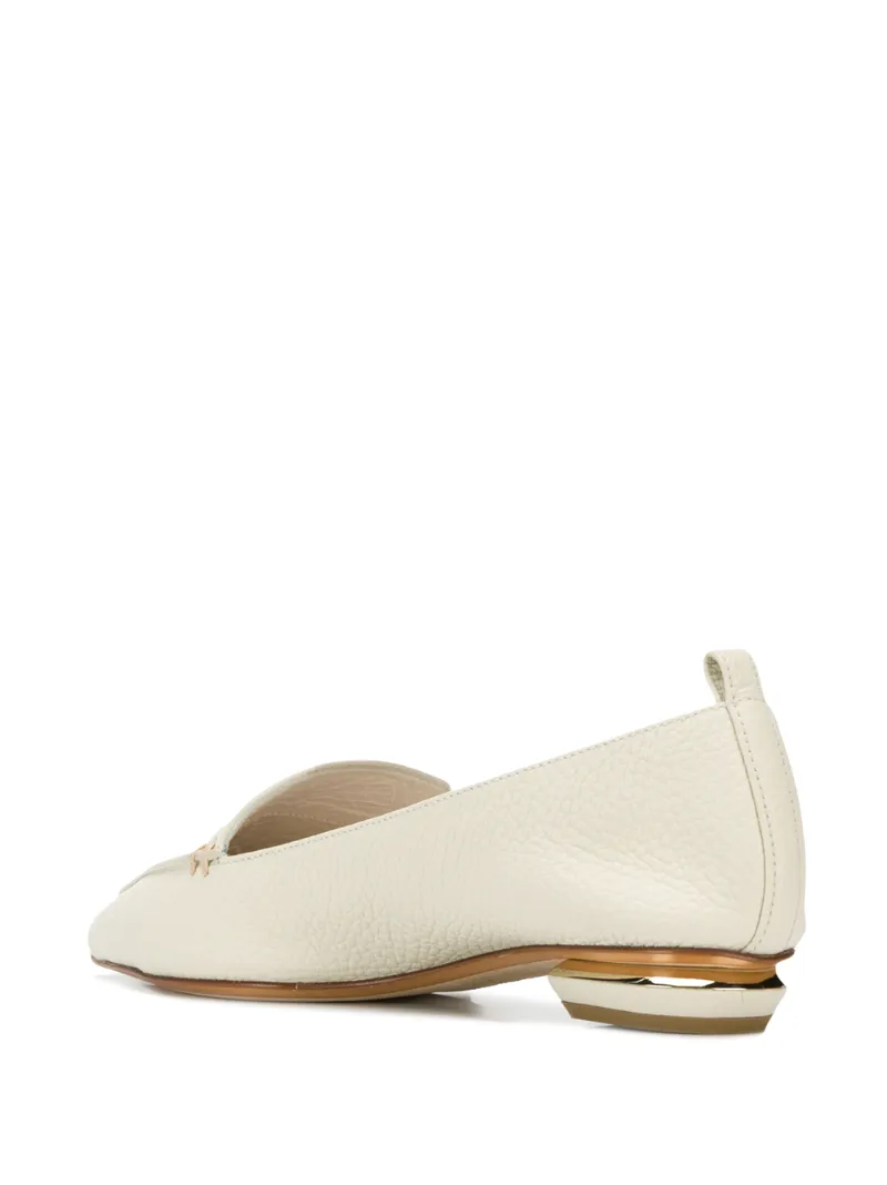 BEYA Loafer