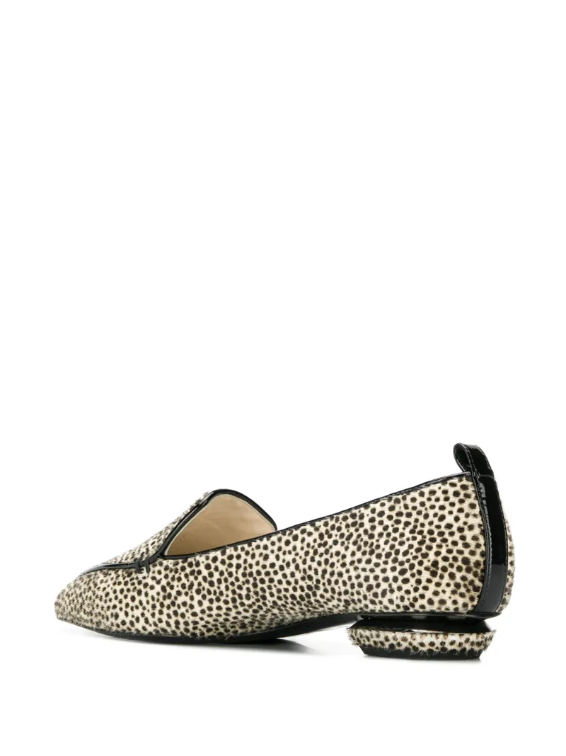 BEYA Loafer