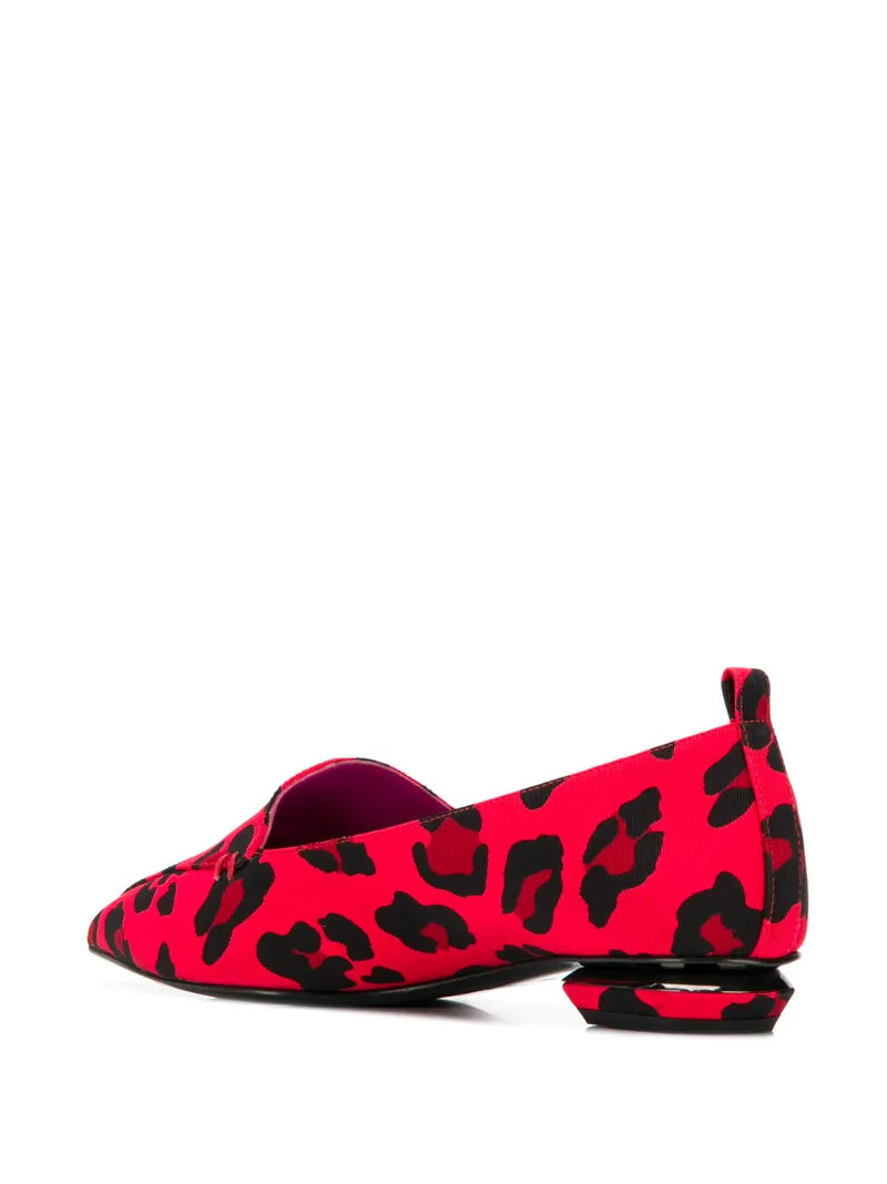 BEYA Loafer