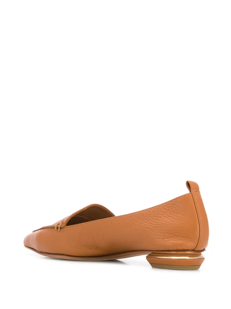 BEYA Loafer