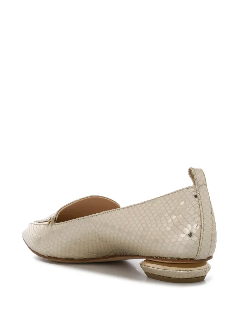 BEYA Loafer