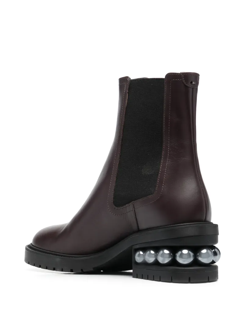 botas chelsea CASATI con tacón de 35mm in marrón | Nicholas Kirkwood