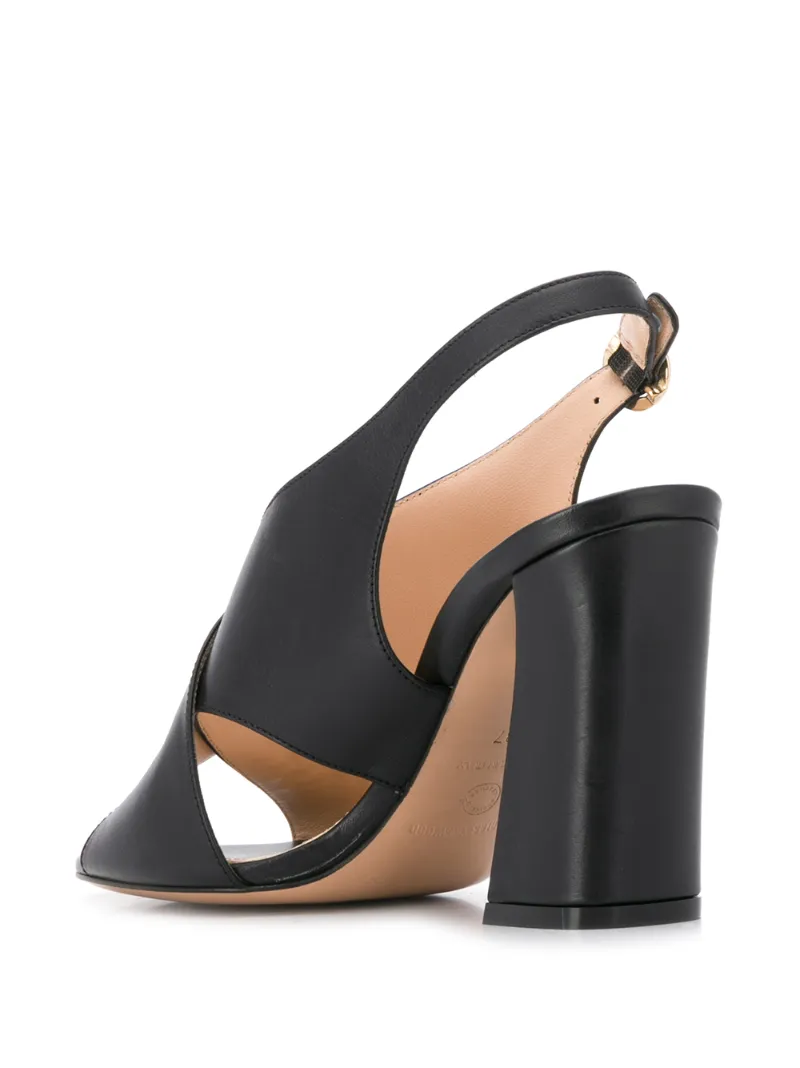 MIRI Cross Sandal
