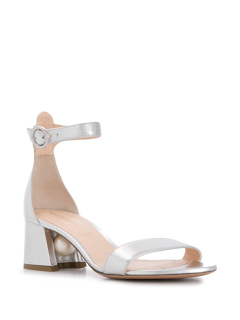 MIRI Sandal