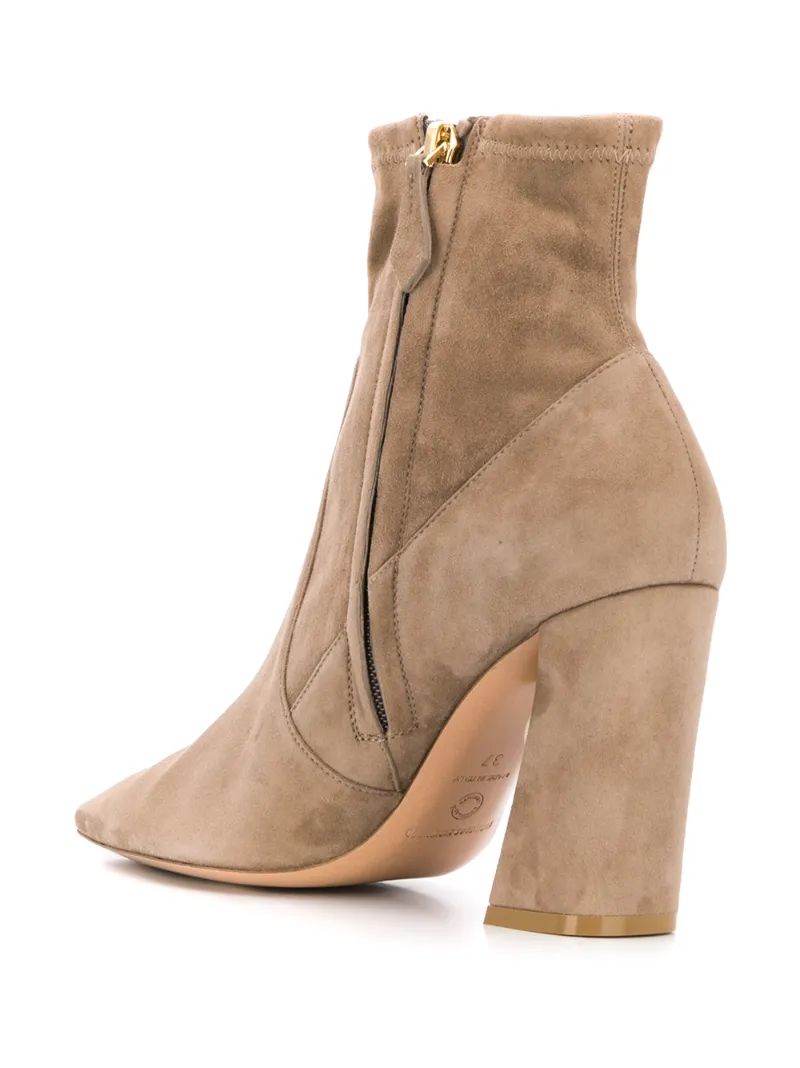 MIRI Stretch Boot