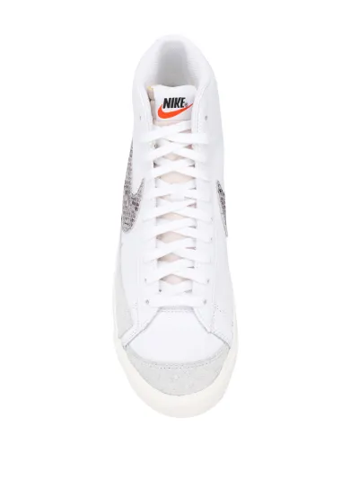 nike hi top shoes