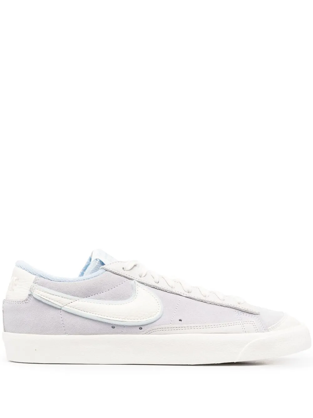 nike low blazer suede