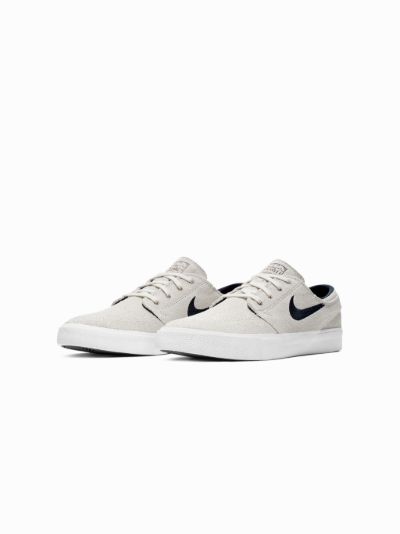 Stefan hot sale janoski height