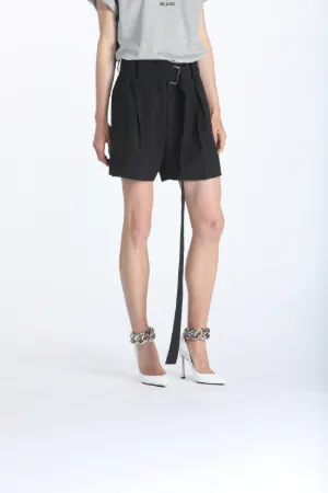 belted pleated shorts