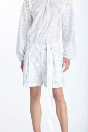 belted pleated shorts