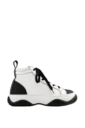 Bonnie Sneakers