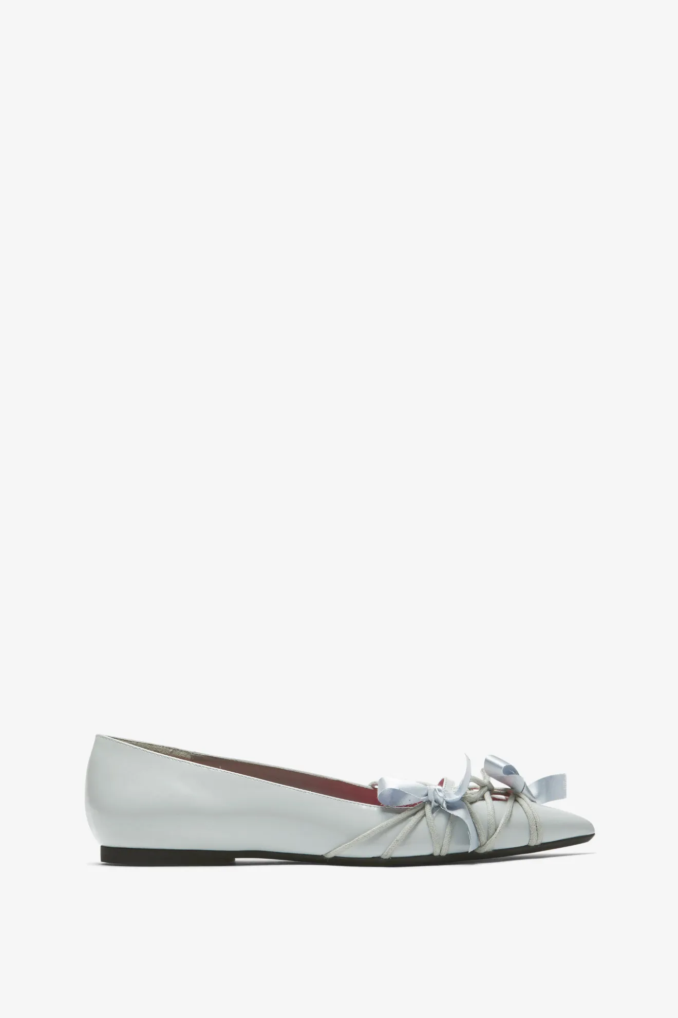 Bow Embellished Leather Ballet Pumps in grey N 21 Official Online Store