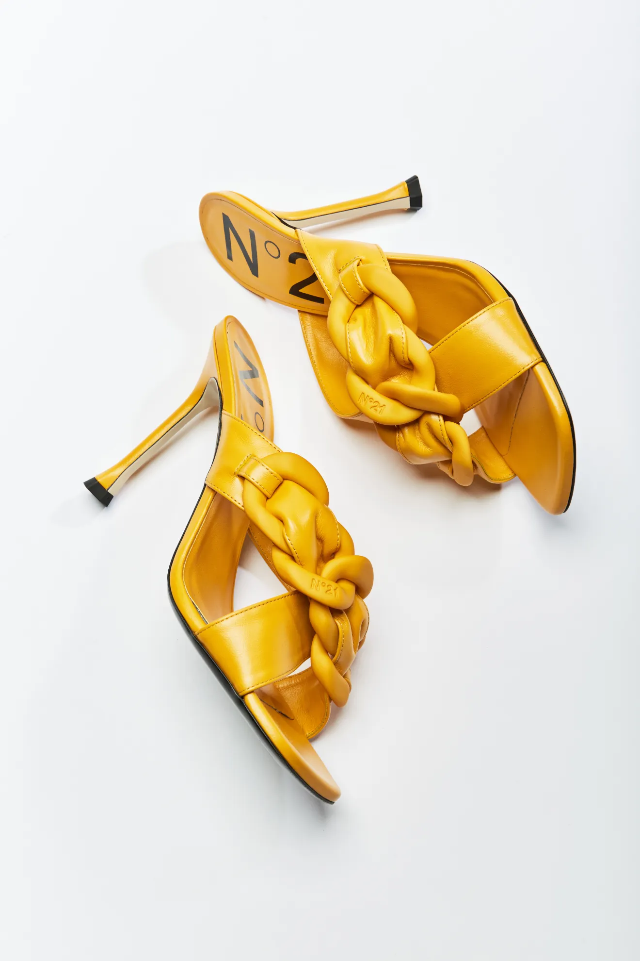 tan chain mule
