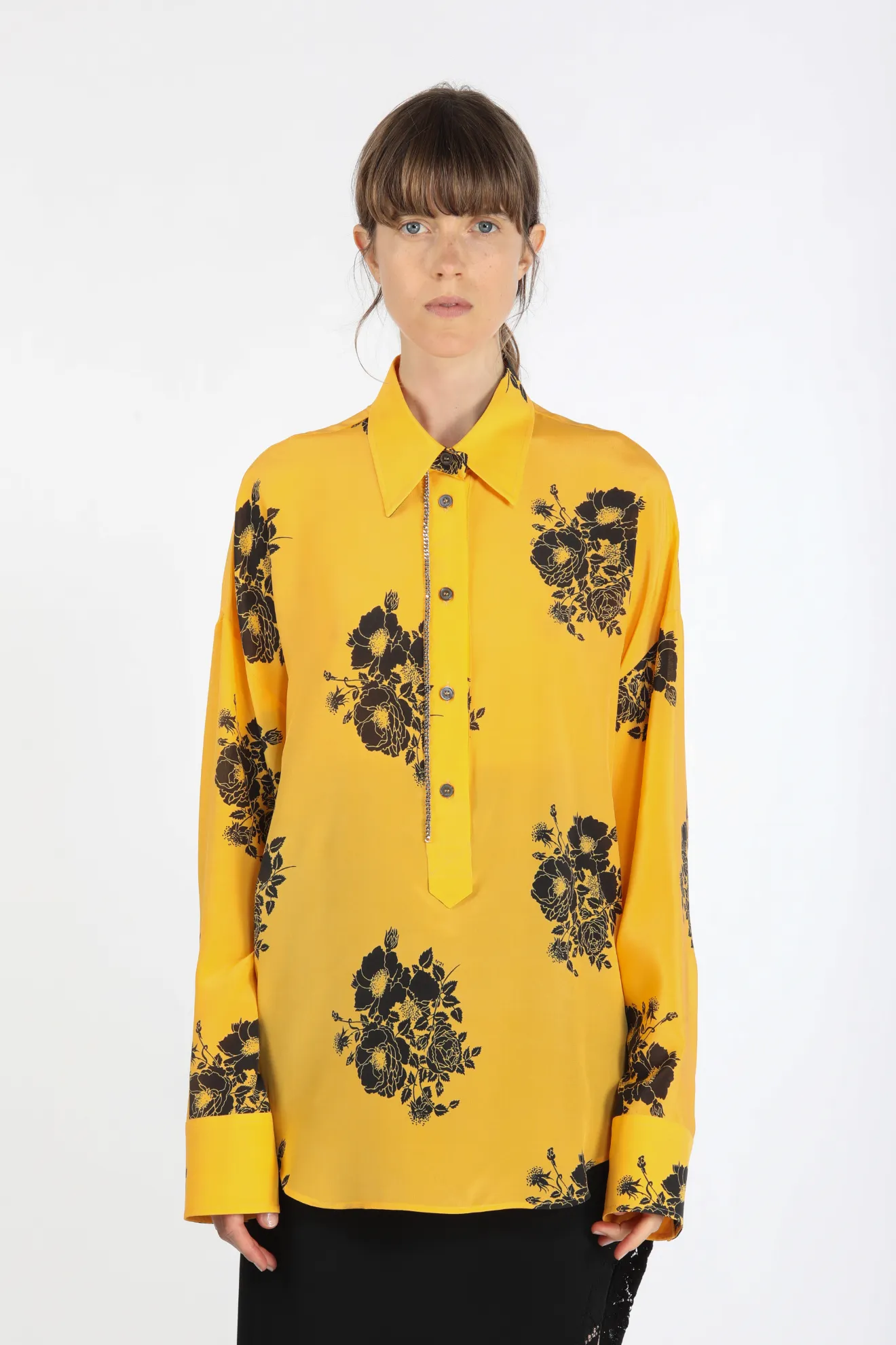 chain-trim floral print blouse in 