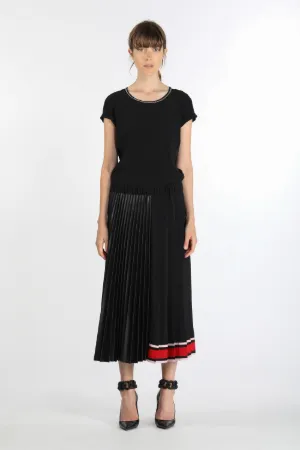 chain-trim top