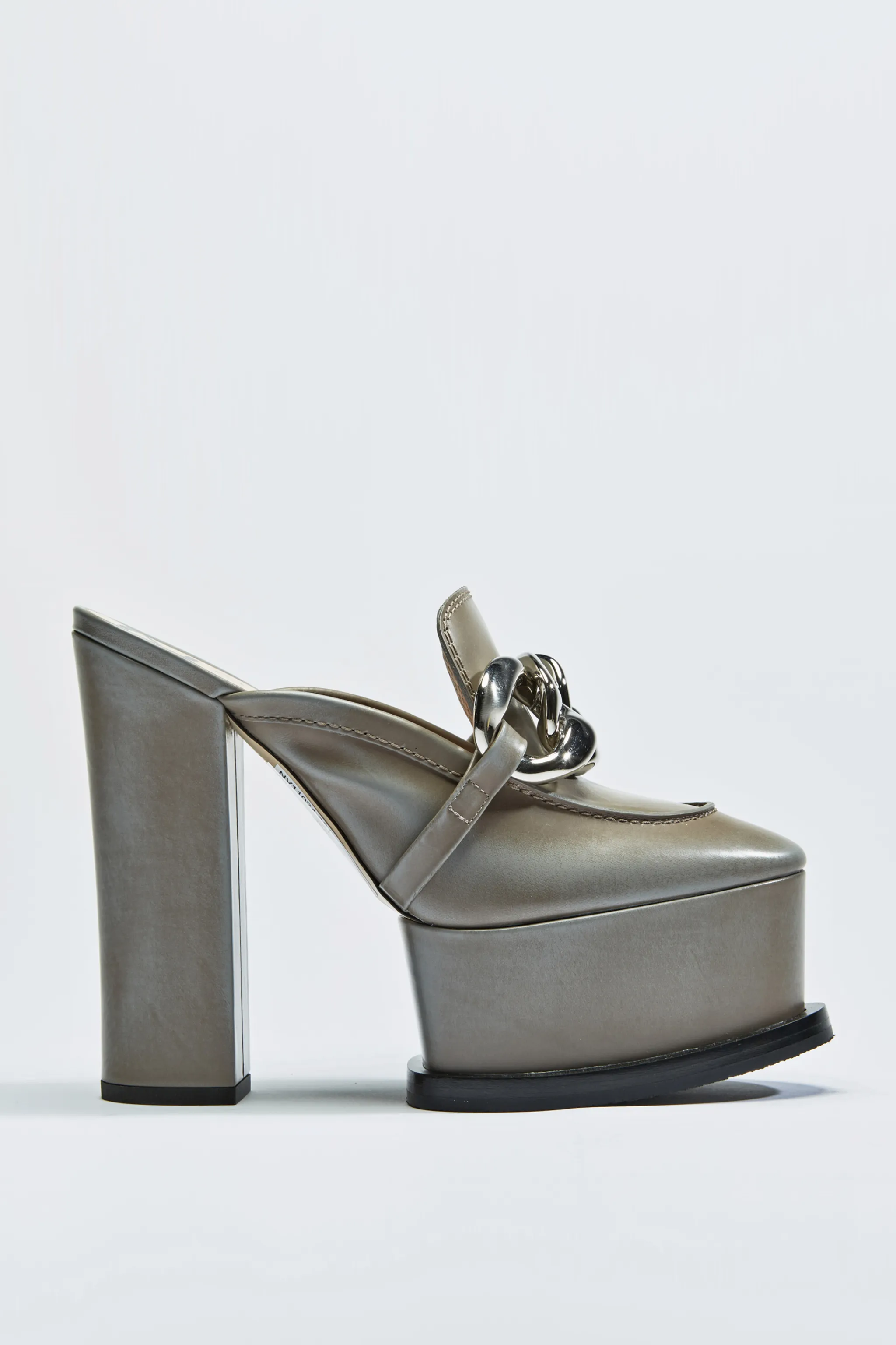 chain flat mules