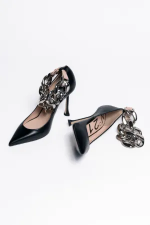 Chunky Chain-embellished Pumps