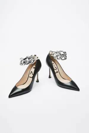 Chunky Chain-embellished Pumps