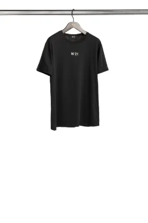 Contrast logo T-shirt