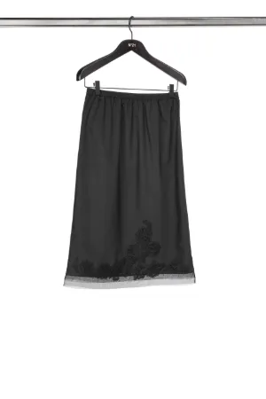 floral embroidery pencil skirt