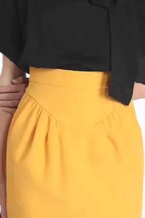 high-waisted pencil skirt