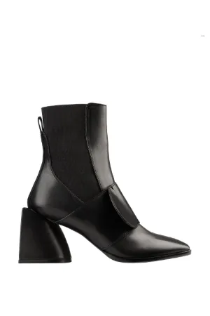 Leather Logo Chelsea Boots
