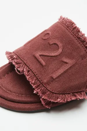 Logo-Embossed Slides