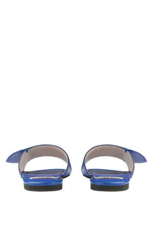 Logo Slides