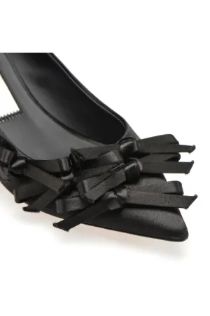 satin bow-embellished pumps