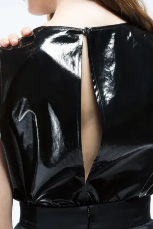 vinyl-effect top