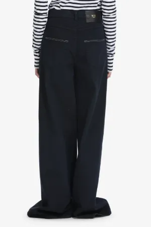 Wide-Leg Jeans