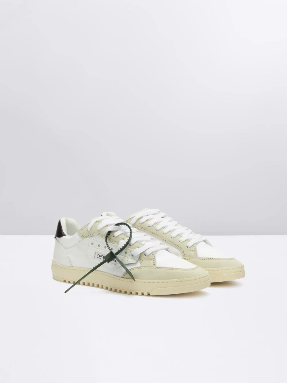 Off-White Sneakers 5.0 OFF COURT in black/ white/ cream